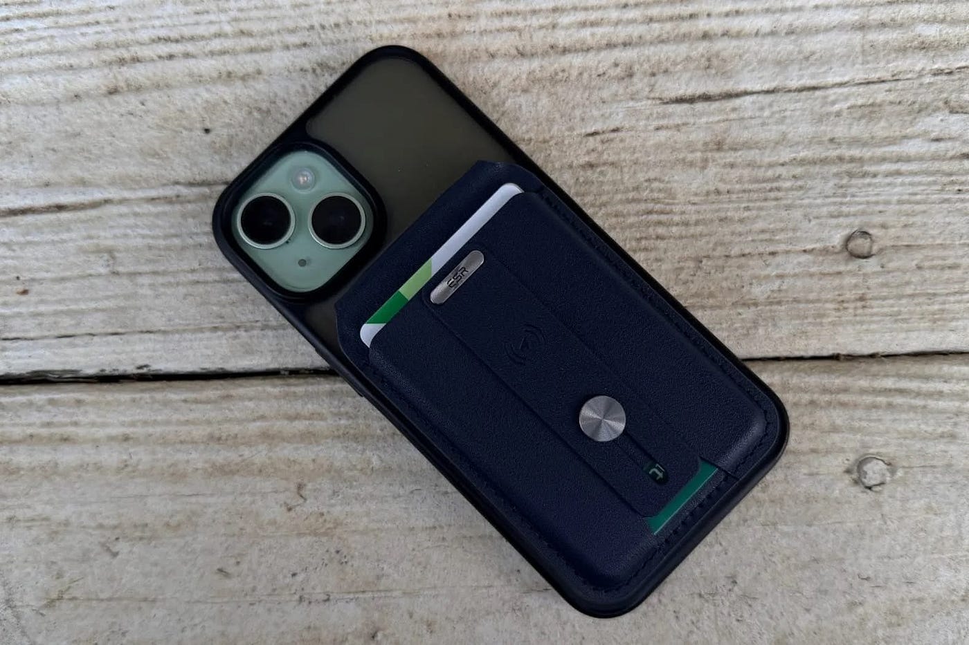 ESR GEO Wallet Stand REVIEW
