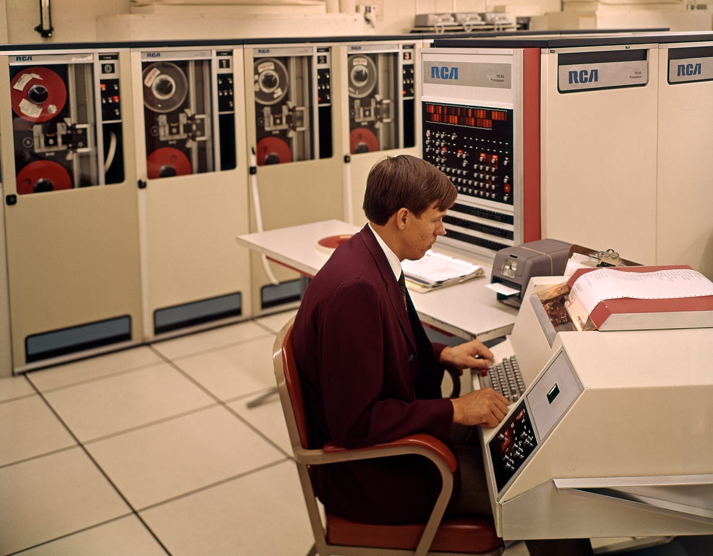 Our Government Runs on a 60-Year-Old Coding Language, and Now It&rsquo;s 
