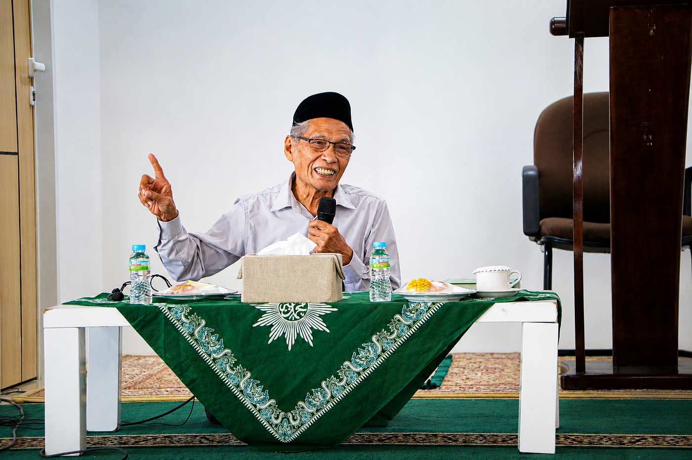Islam Mengajarkan Keseimbangan Iman, Ilmu, dan Amal untuk Membangun Masa Depan Umat