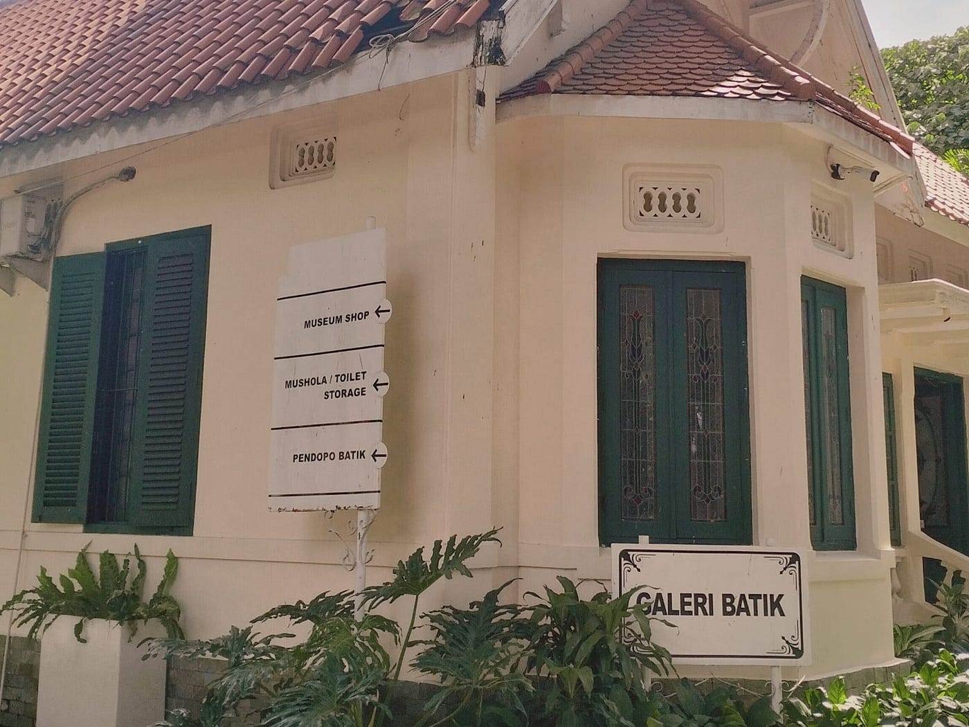 DIY BATIK DI MUSEUM TEKSTIL JAKARTA