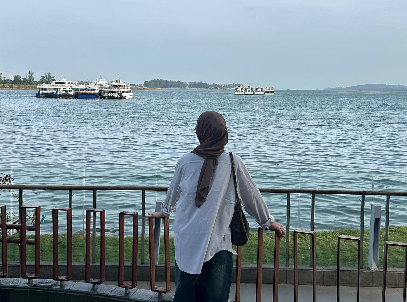 Tentang lautan, cinta dan senja