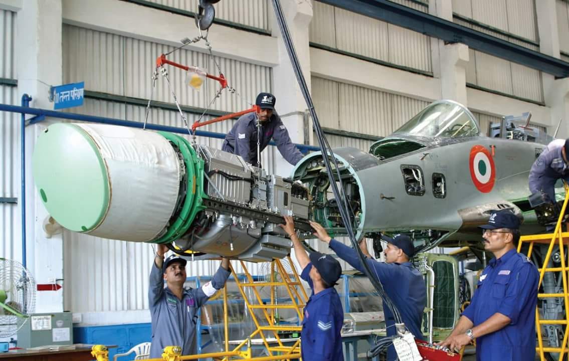 1970〜80's B-15 model Filled Military BZ Datsun 280 ZX Turbo (Model Car) - HobbySearch Model Car Kit