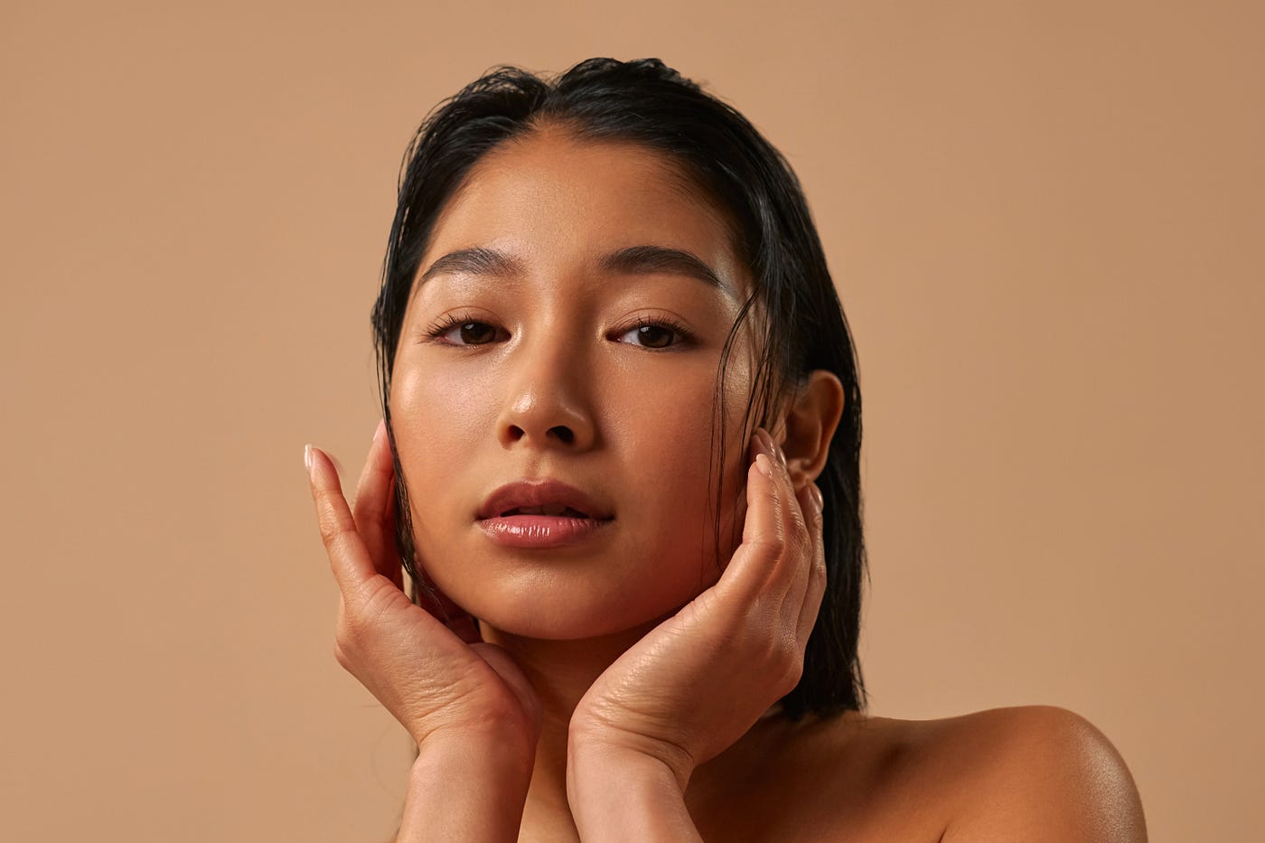 Sagging Skin: What’s Actually Happening