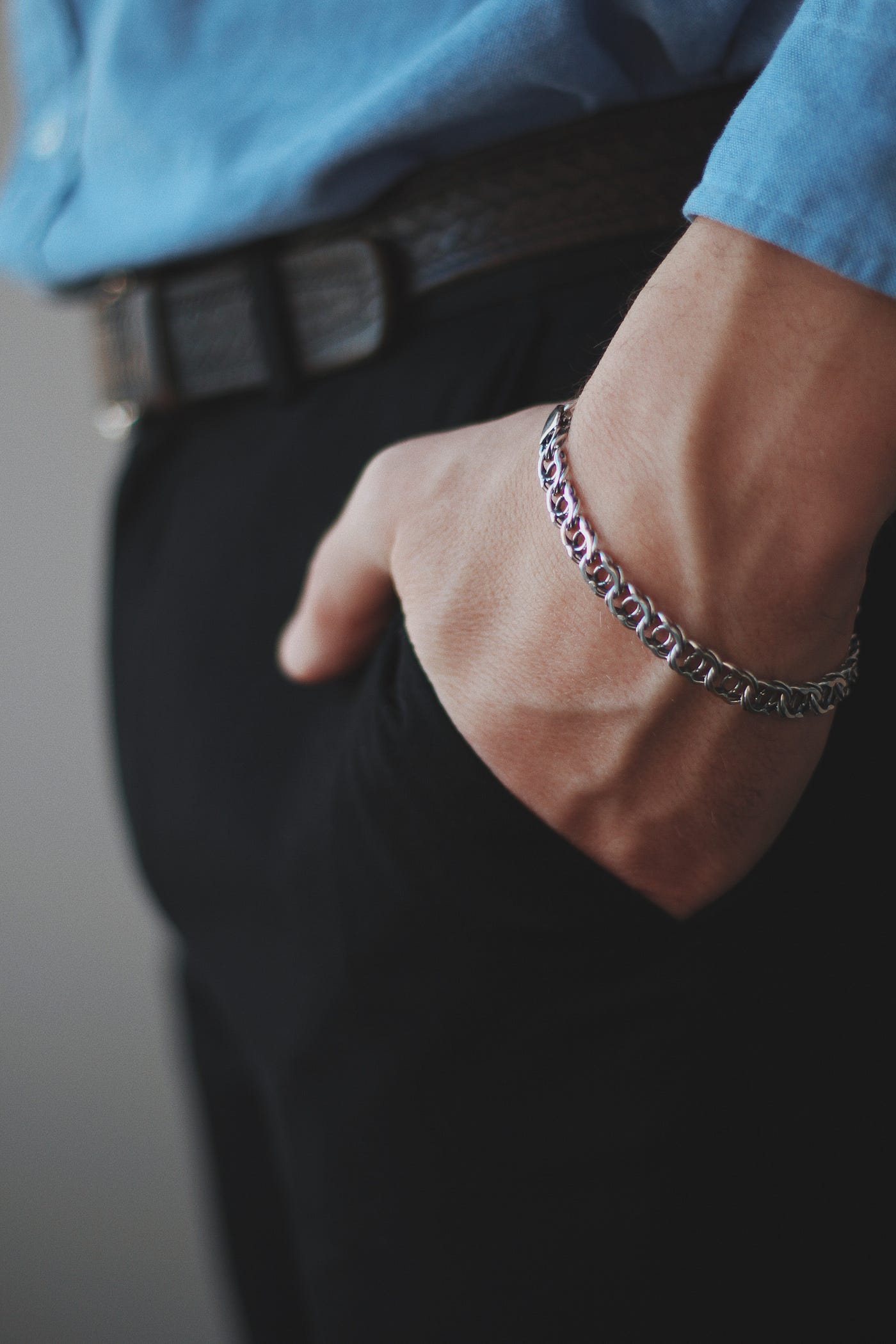 How Men Can Style Sterling Silver Bracelets