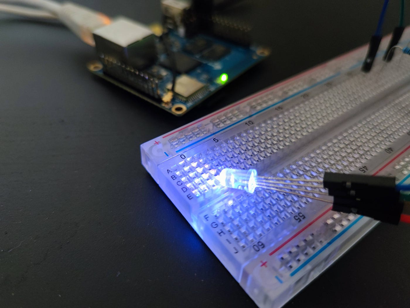 Generate 24-bit color from RGB LED with Raspberry Pi | by Chakrit Yau |  Medium