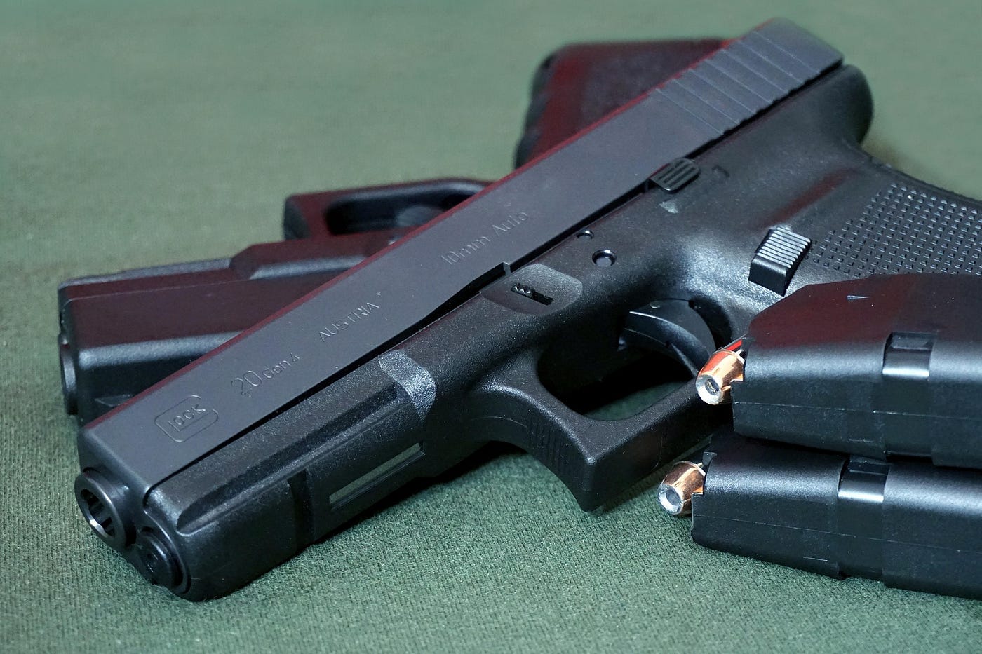 Glock Slimline Night Sights: A Complete Guide for Compact Models