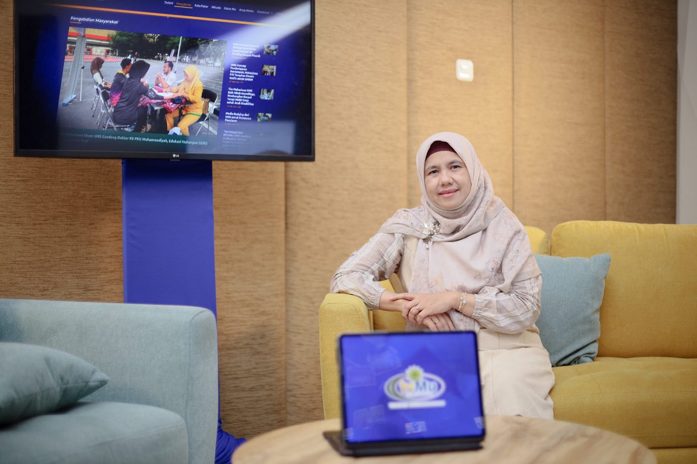 Dosen Fakultas Farmasi UMS, Maryati, M.Si., Ph.D., S.Si., Apt.