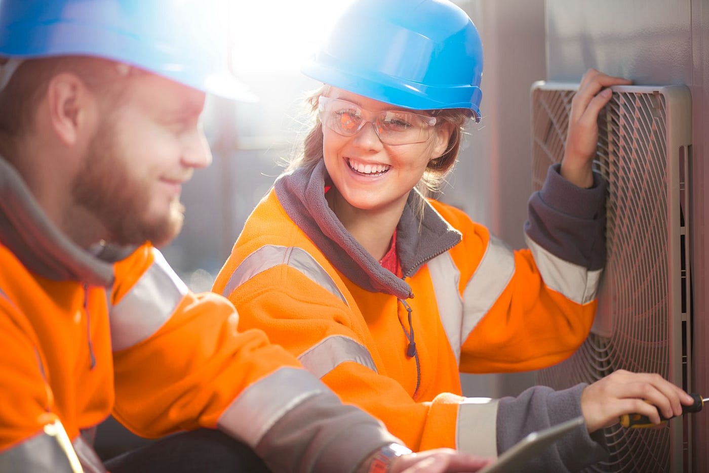 GE Fanuc vs Fuji Electric: Choosing the Right PLC for Industrial Automation in Dubai