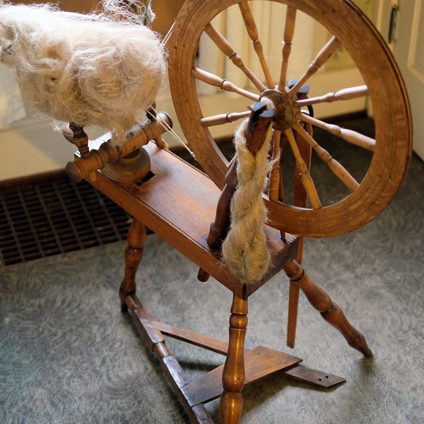 What is the spindle on a spinning wheel? - Quora