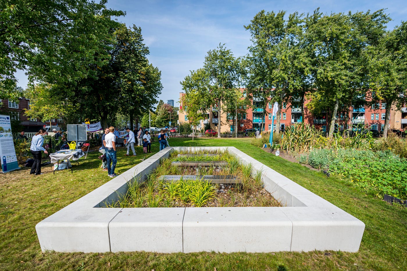 Cromvlietpark: van stenen plein naar levendig wijkpark