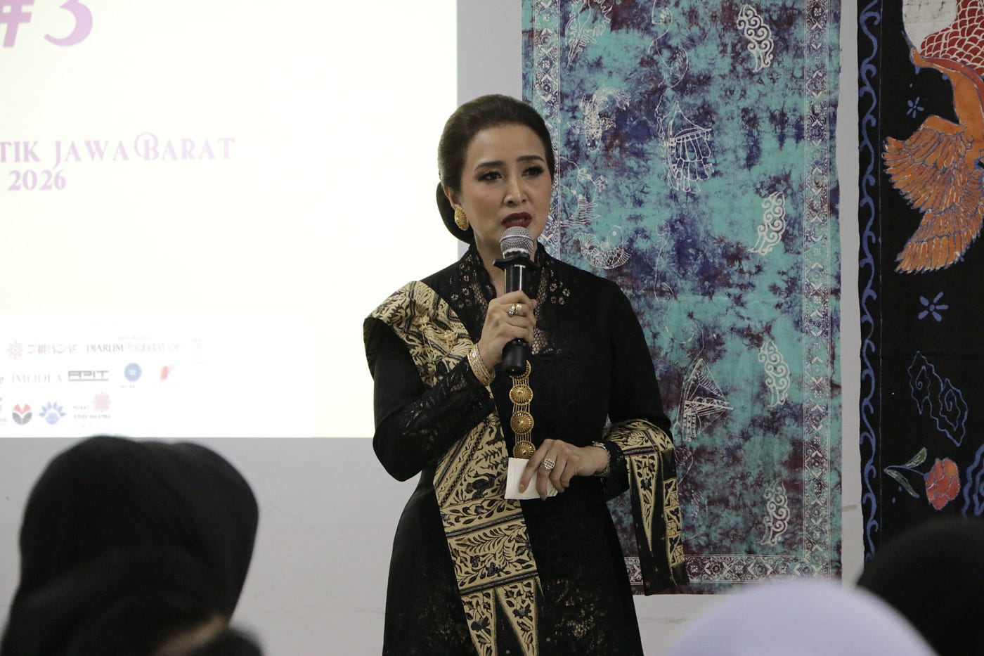 UNESCO Akui Batik dan Kebaya, Sendy Ajak Generasi Muda Menjaganya