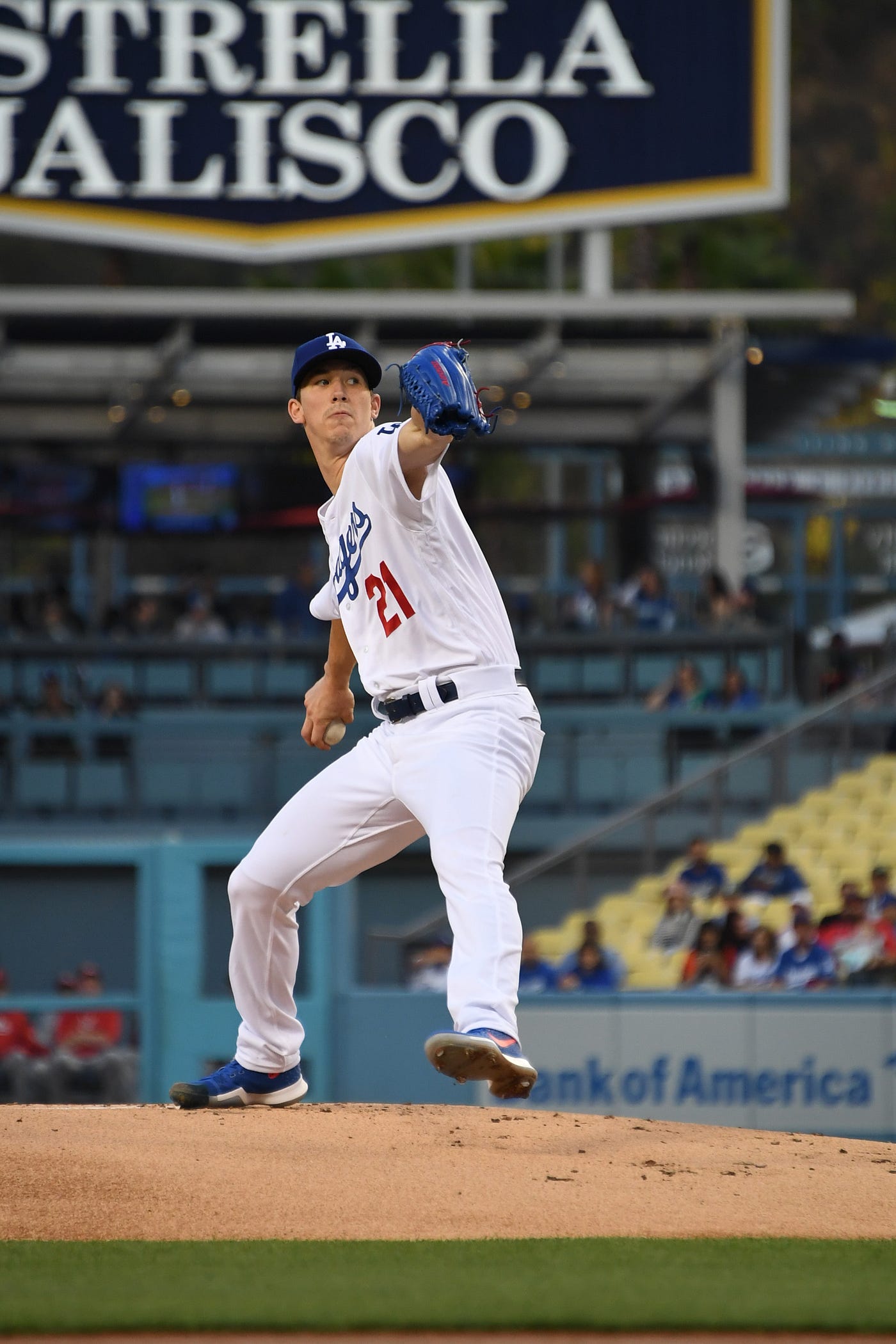 How Dodger pitchers avoid the knockout, by Rowan Kavner