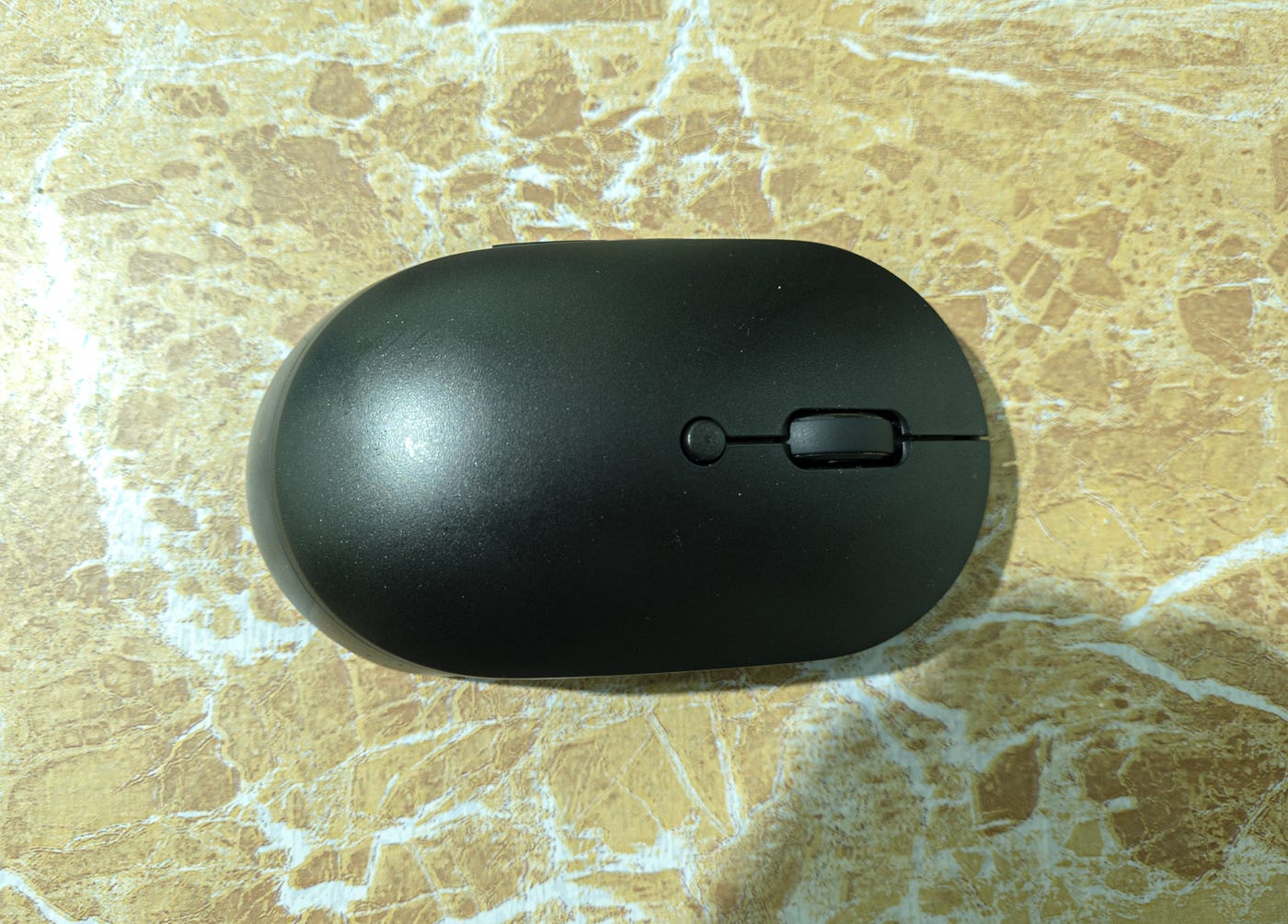 The Best Value Bluetooth Mouse (15$): Xiaomi Mouse Silent Edition | by  Otmane Fettal | Medium