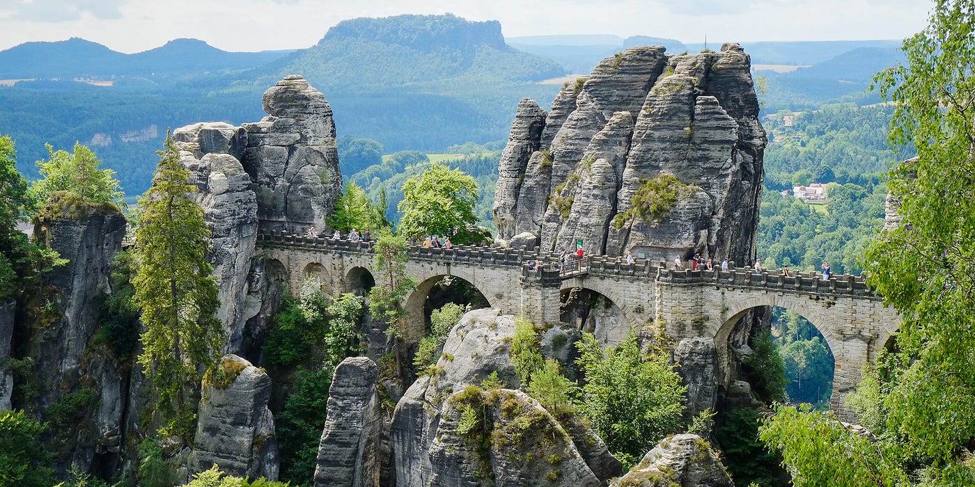 Bastei: gdzie “pierwsza” natura przeistoczyła się w “trzecią”