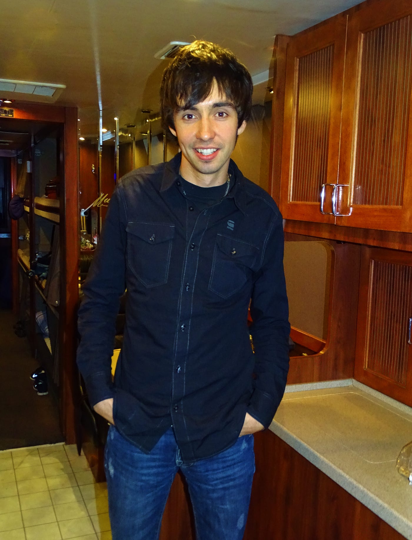 How country songwriter Mo Pitney accepted Jesus | Medium