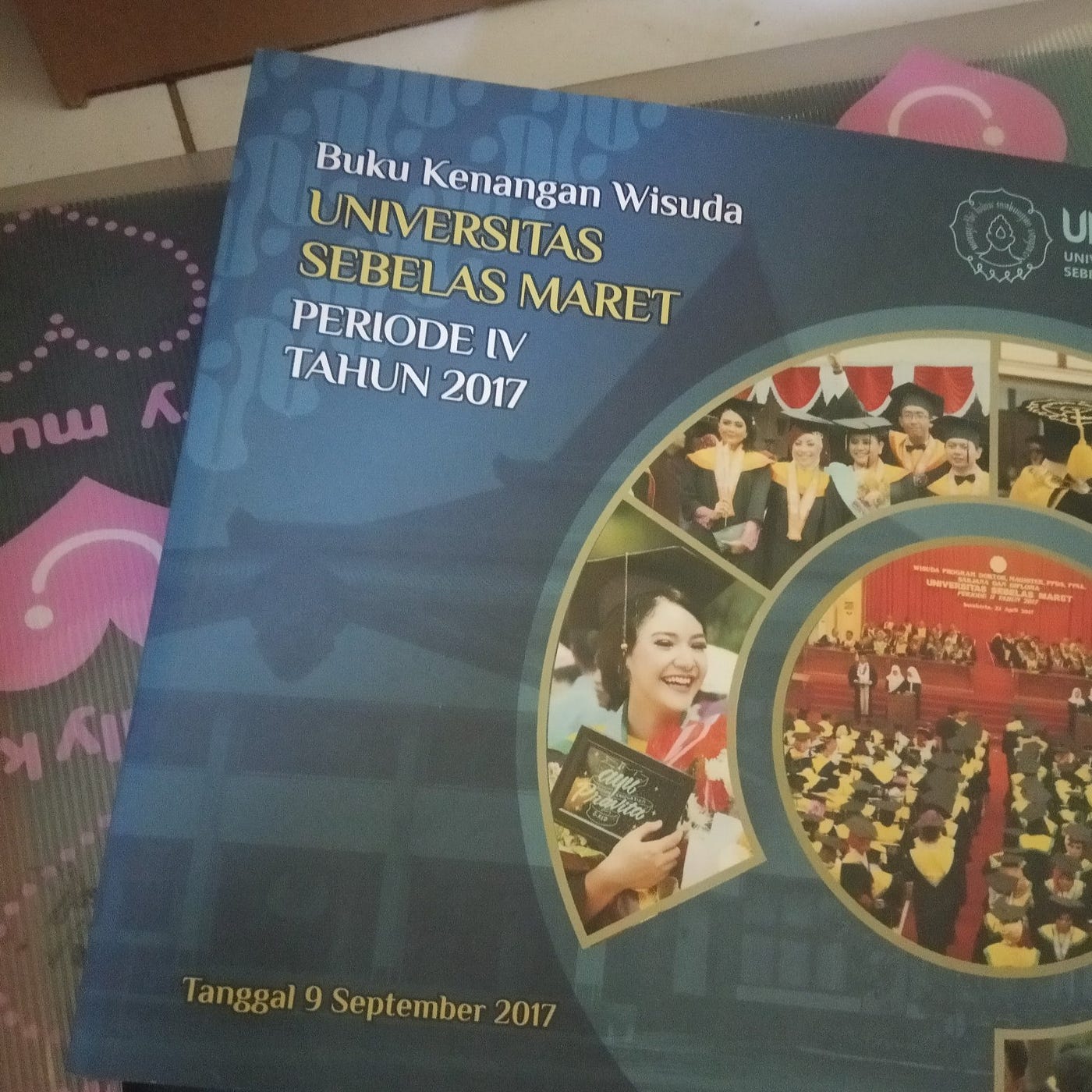 Buku Kenangan
