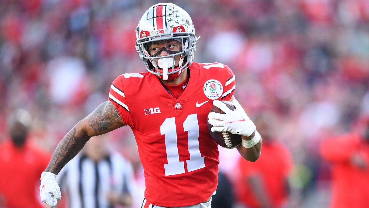 Sauce Gardner Wearing an Incredible Set of Chains to NFL Draft