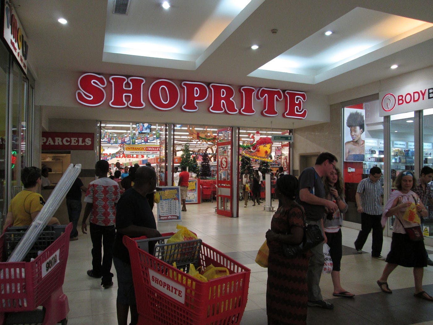 Discover Ghana's Top Supermarkets: Shoprite, Melcom, and MaxMart