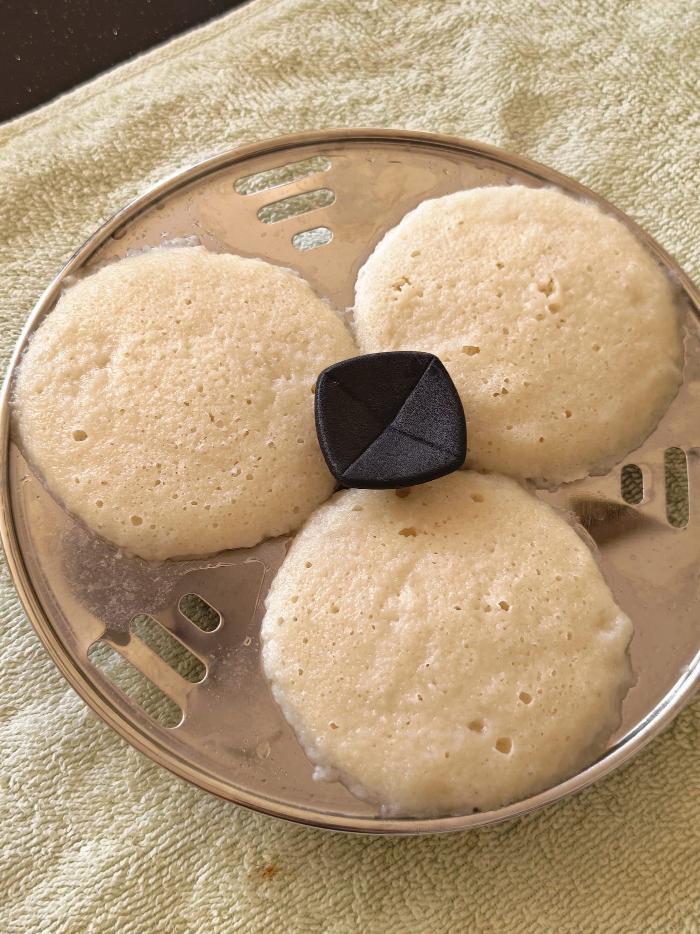 Idli (Photo credit: Cuifen Pui)