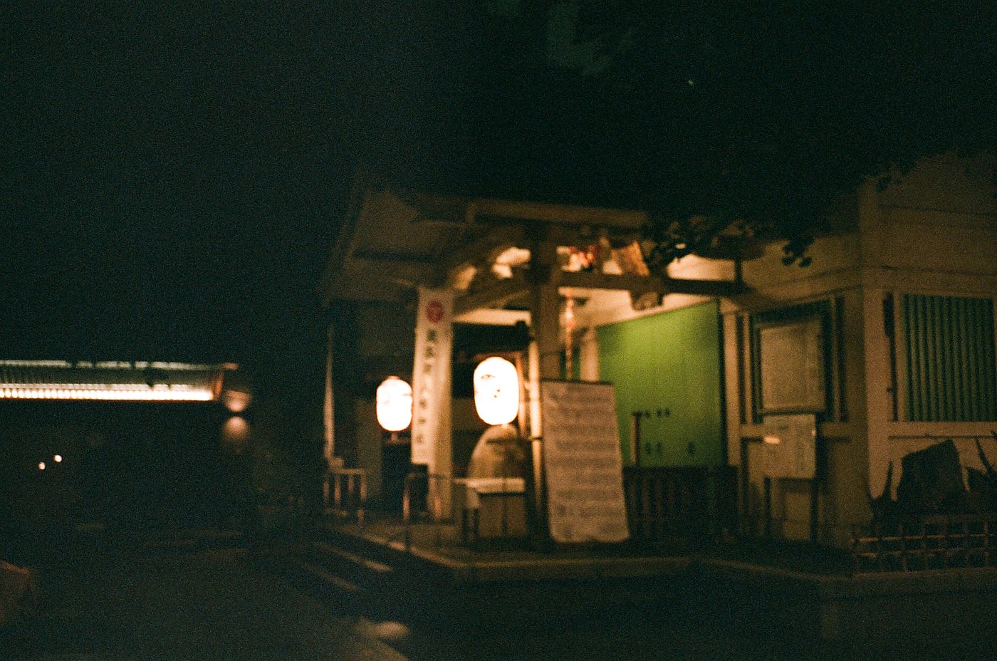 踏入神域 夜半靜謐淺草寺 首抽大吉