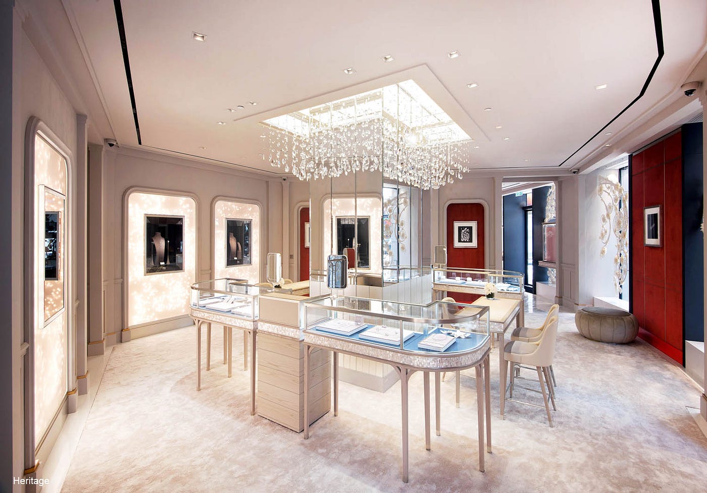 Luxury jewelry deals display