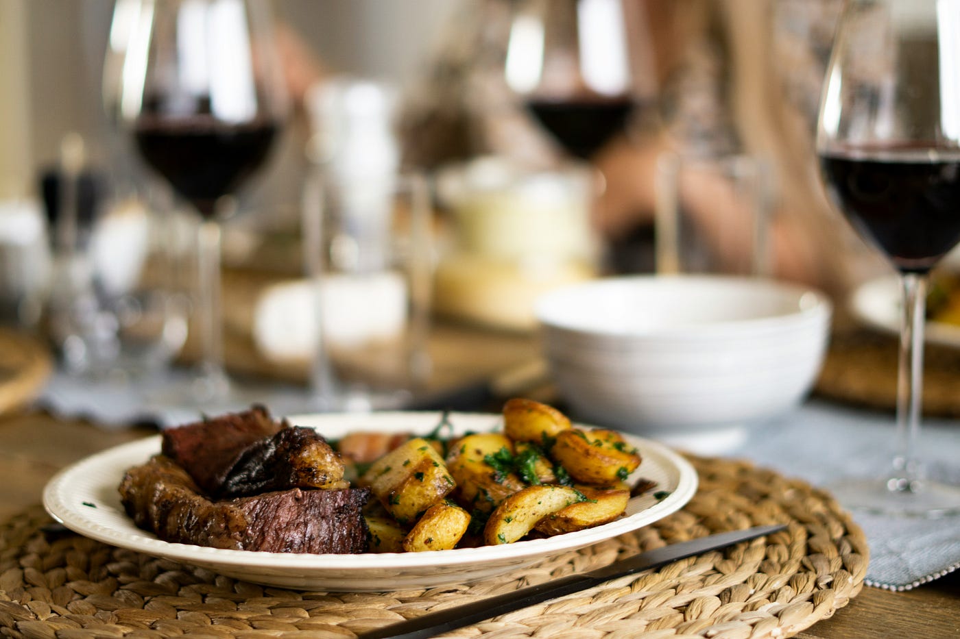 Vinhos Velhos: Como Melhorar a Sua Experiência Gastronómica