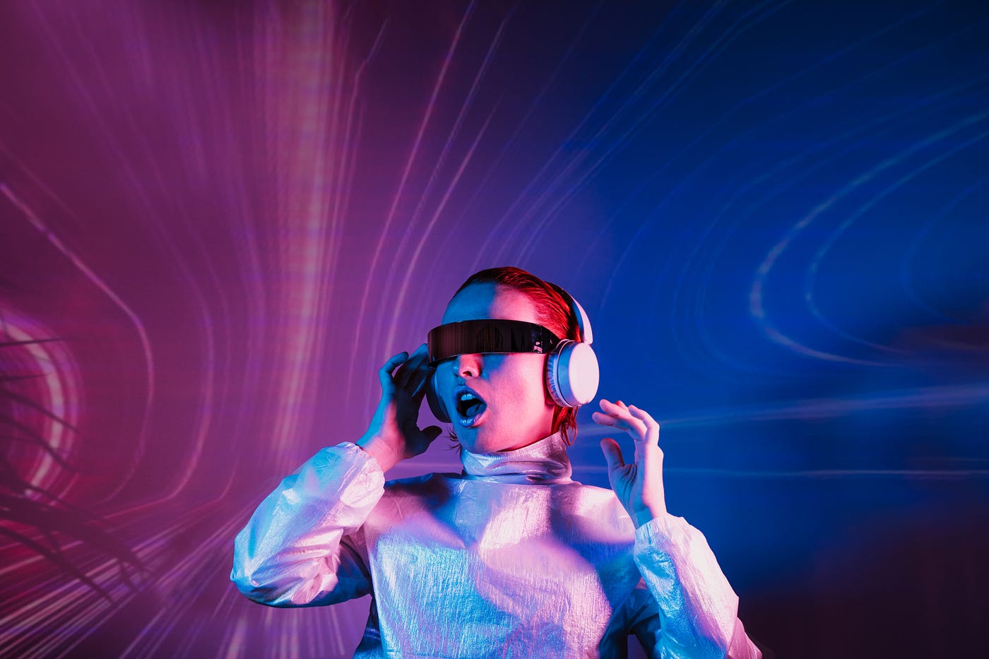 How to Pick Headphones for Immersive Audio Listening: Ultimate Guide