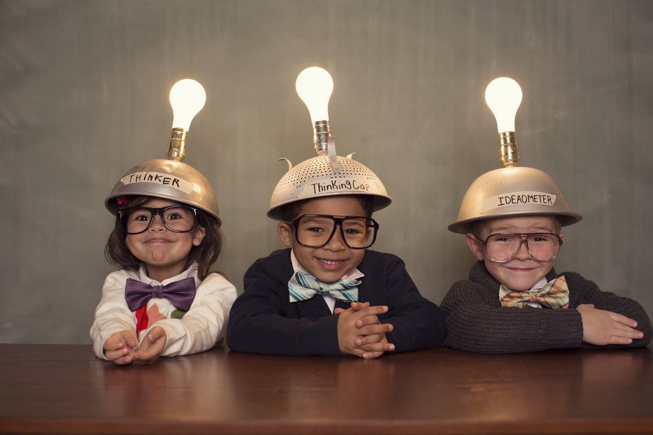 How did the lightbulb become associated with a new idea? | by Nicholas  Graham Platt | Navigo | Medium