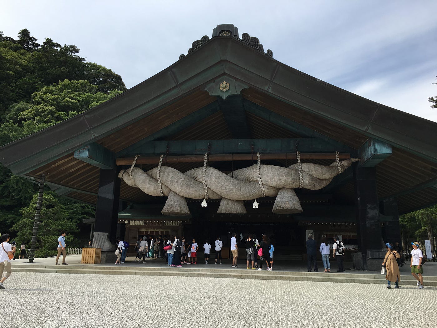 Izumo Taisha Shrine, a symbol of Izumo. Photo by Takashi Saito.