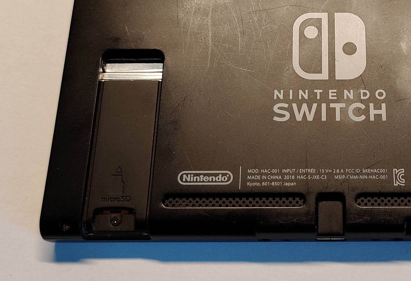 Nintendo Switch is overheating and doesn't charge joy-con controllers — how  to fix | by Andrey Stepanov | Medium