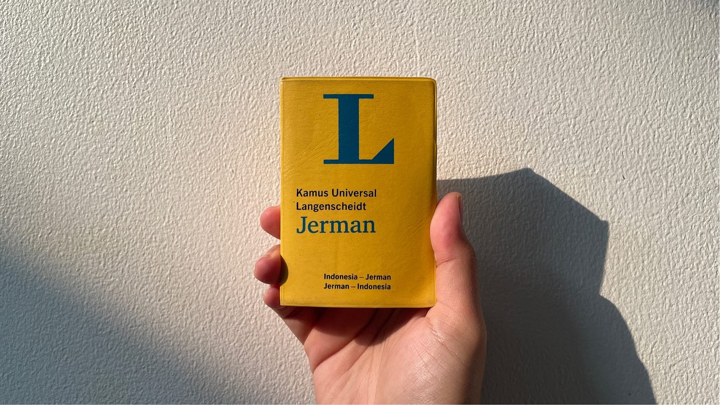 Kamus Universal Langenscheidt