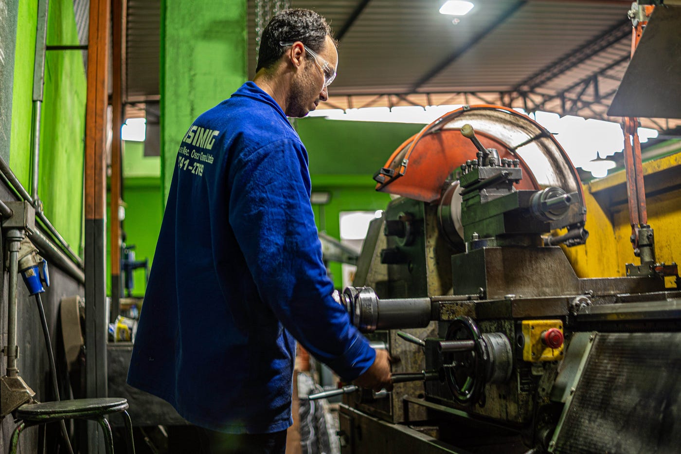 Manutenção de Equipamentos Pesados: Por que a Prevenção é o Melhor Investimento