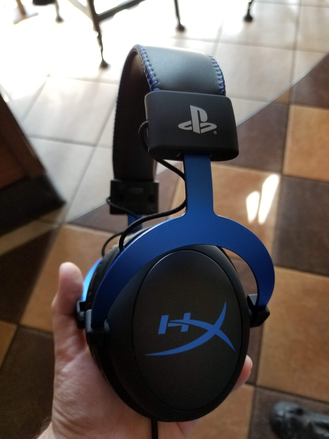 HyperX Cloud for PS4 Gaming Headset Review | by Alex Rowe | Medium