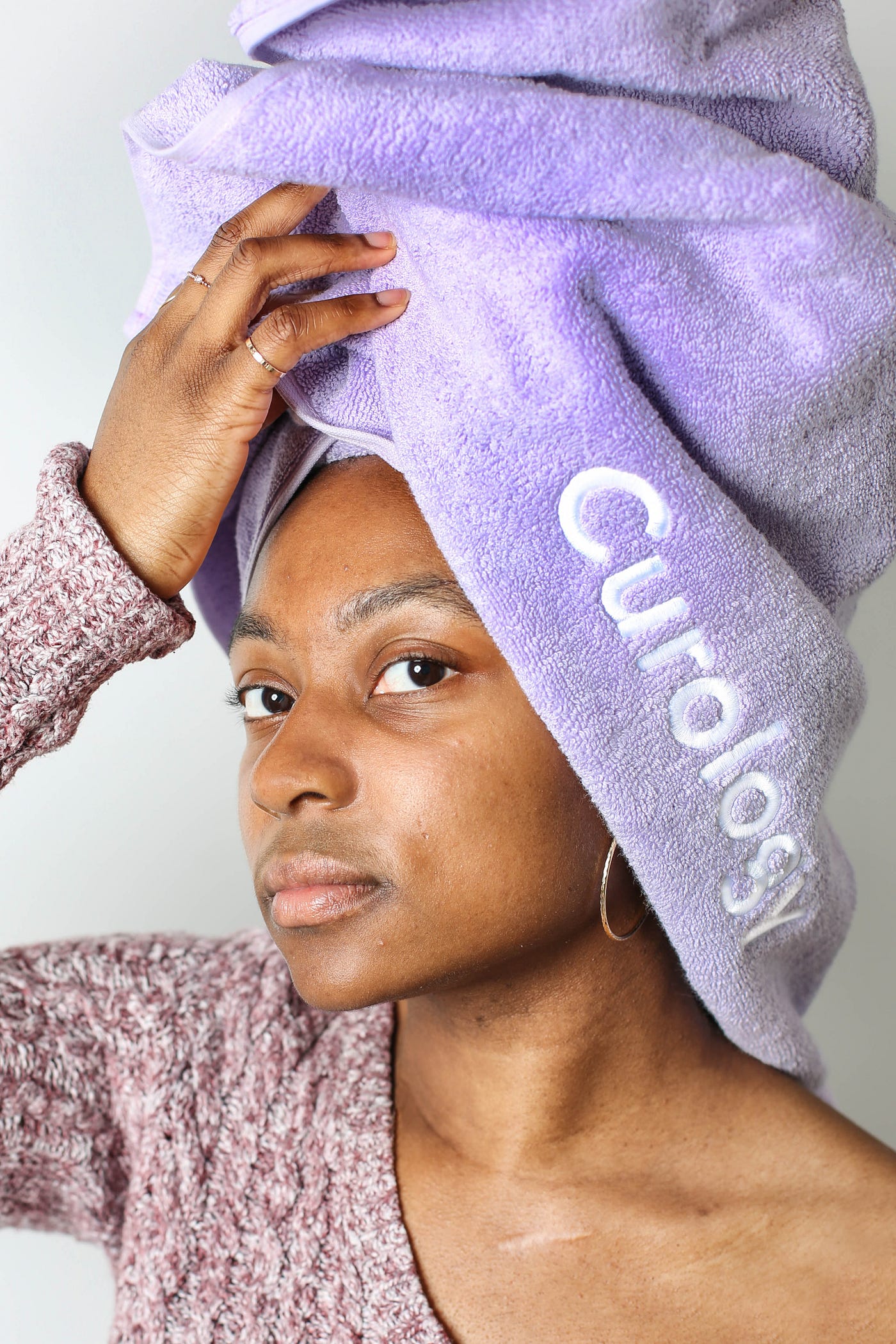 Should I see a Dermatologist or Try Curology to Treat my Acne?