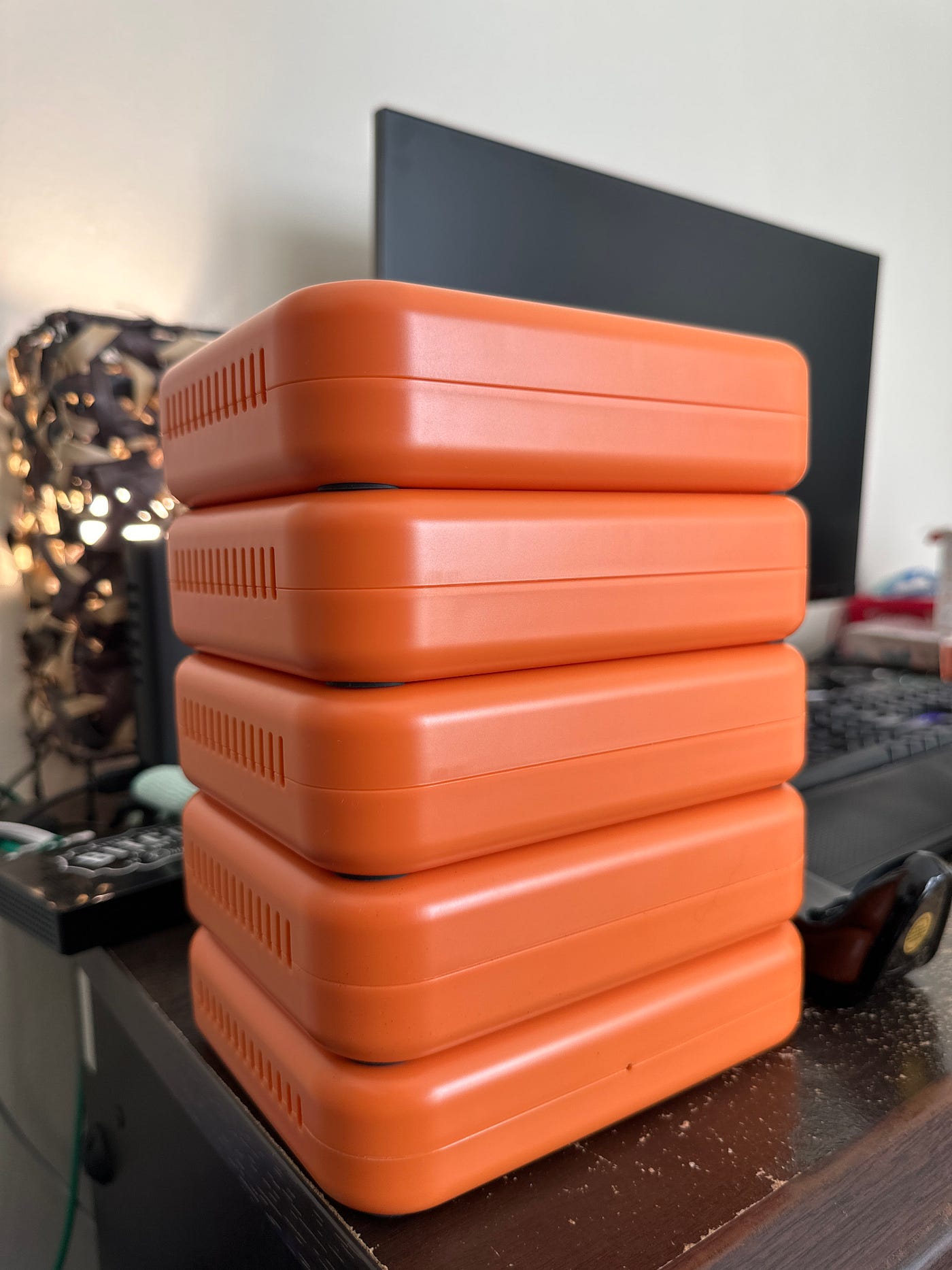 My Mini HDD Mining Farm is Growing! | by Brynn | VoskCoin | Medium