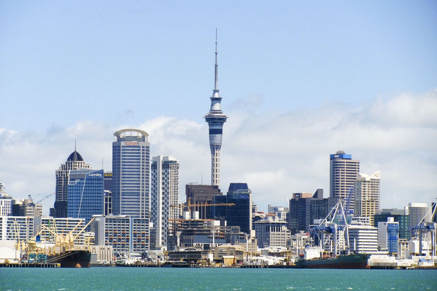 Who Can Apply for a New Zealand Partner Work Visa?