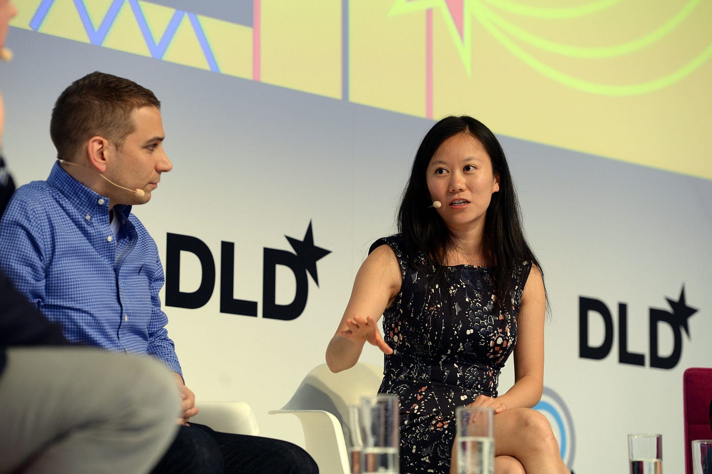 Hybrid Smart Contracts and Blockchain Technology Networks in Development at Chainlink  Labs with CMO, Adelyn Zhou | by Mission | Mission.org | Medium