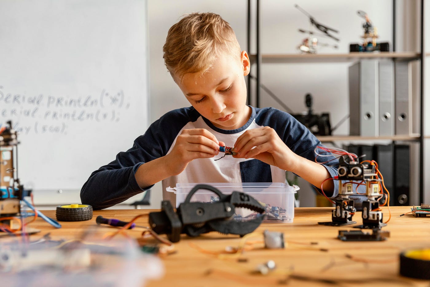 5 Reasons Parents Should Choose Robotics Summer Camps for Their Kids
