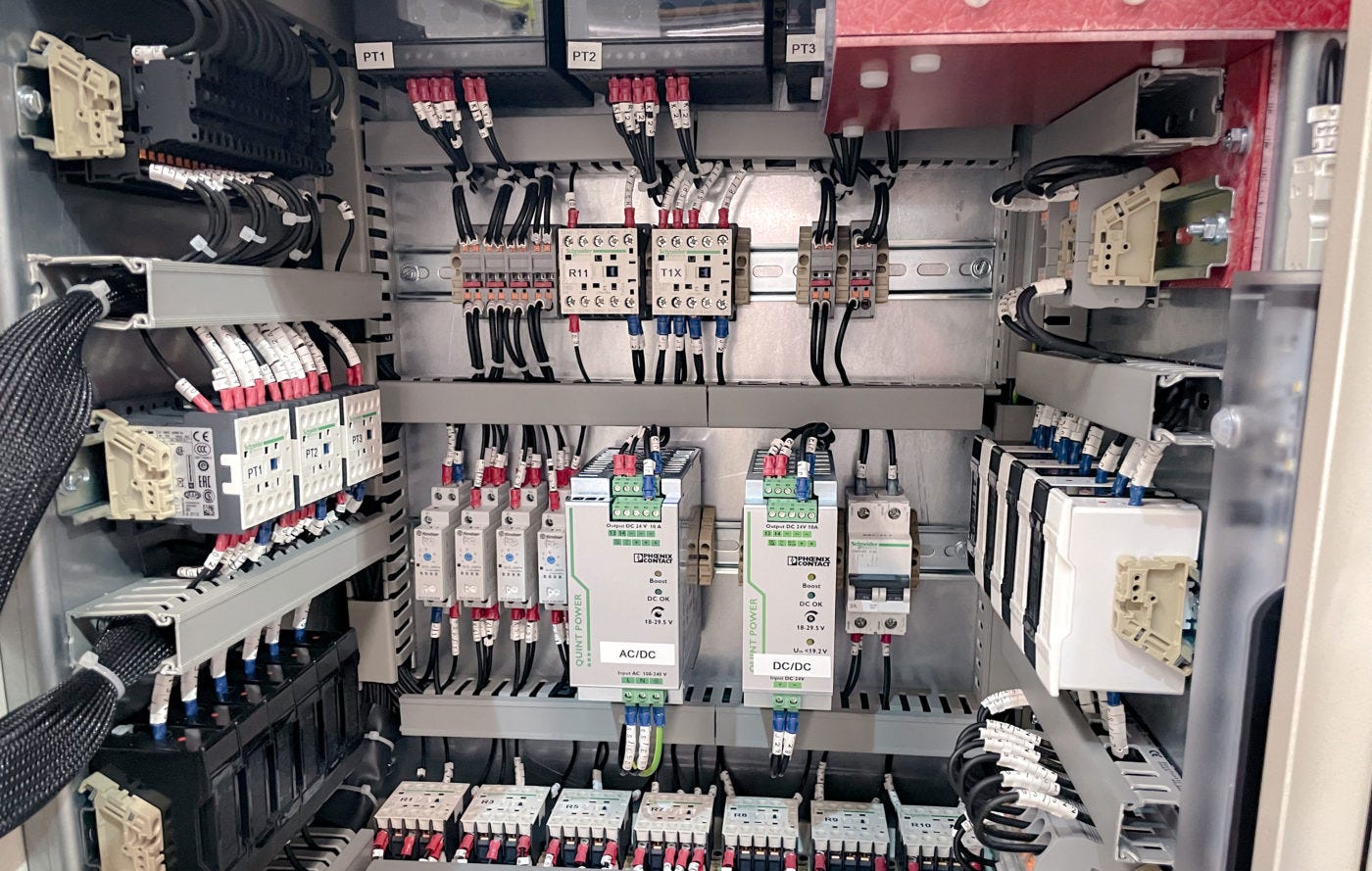 2025 Smart Switchgear Secrets: Why Smart LV Systems Are the Backbone of Modern Energy & Safety