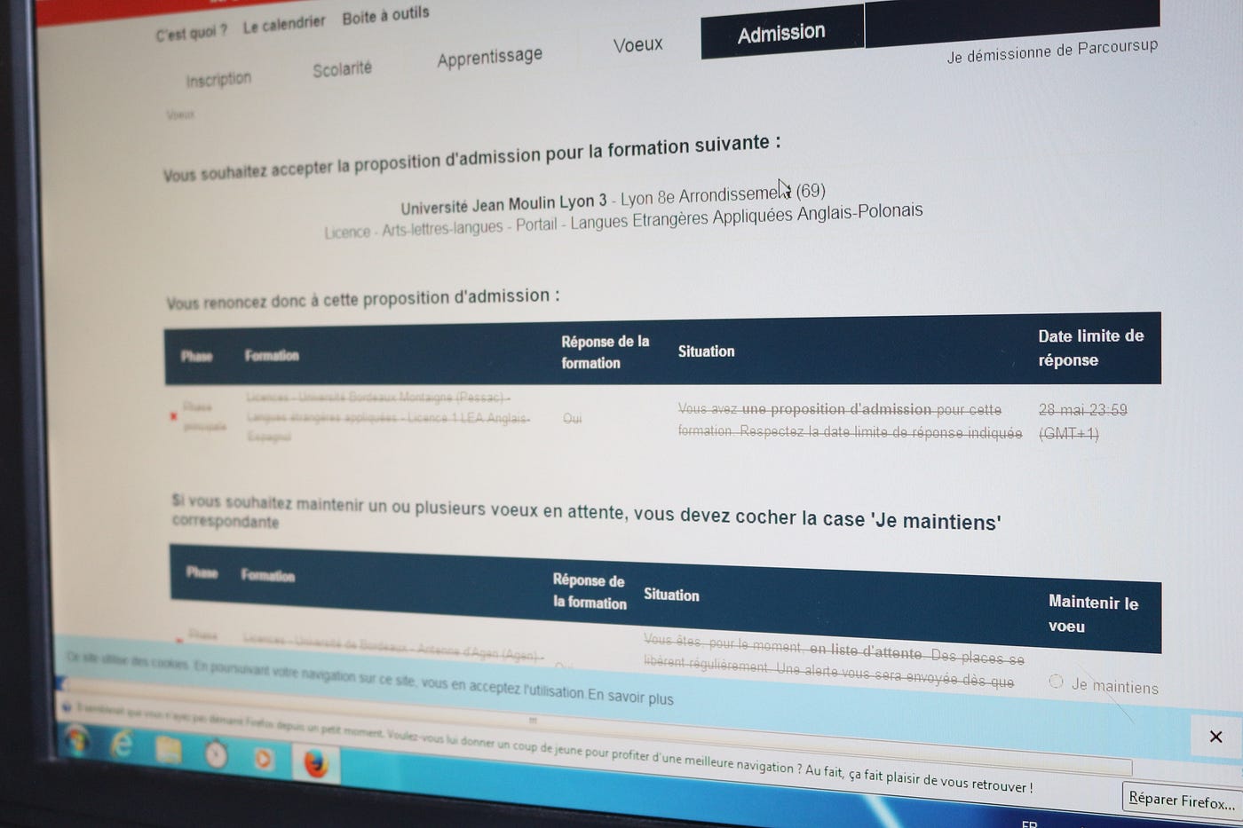 Mercredi, une autre élève de ma classe a été acceptée… dans une université qu’elle ne voulait pas. Heureusement, elle peut maintenir ses vœux. (bon ok me fallait une image d’illustration)