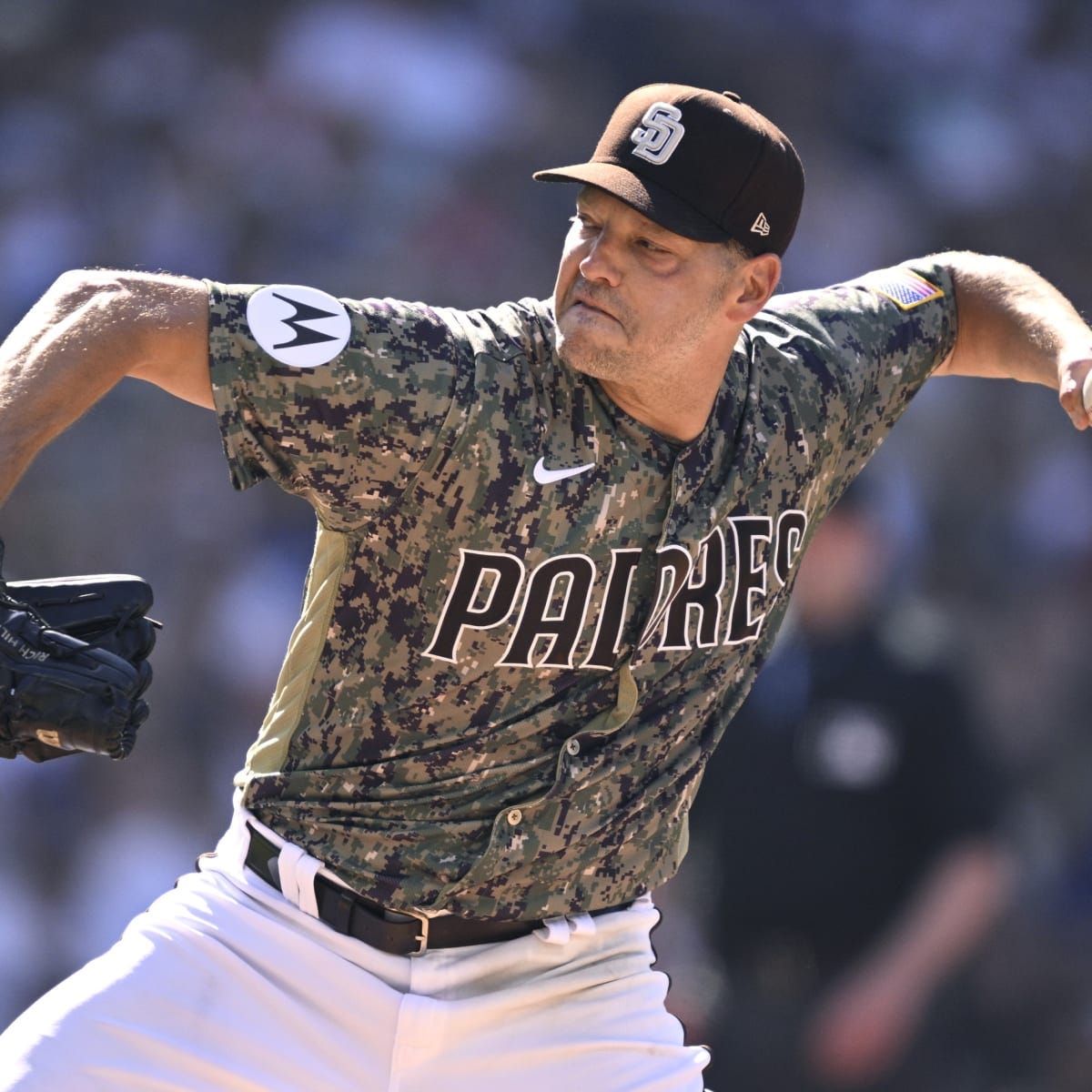 Padres Acquire INF Garrett Cooper and RHP Sean Reynolds From