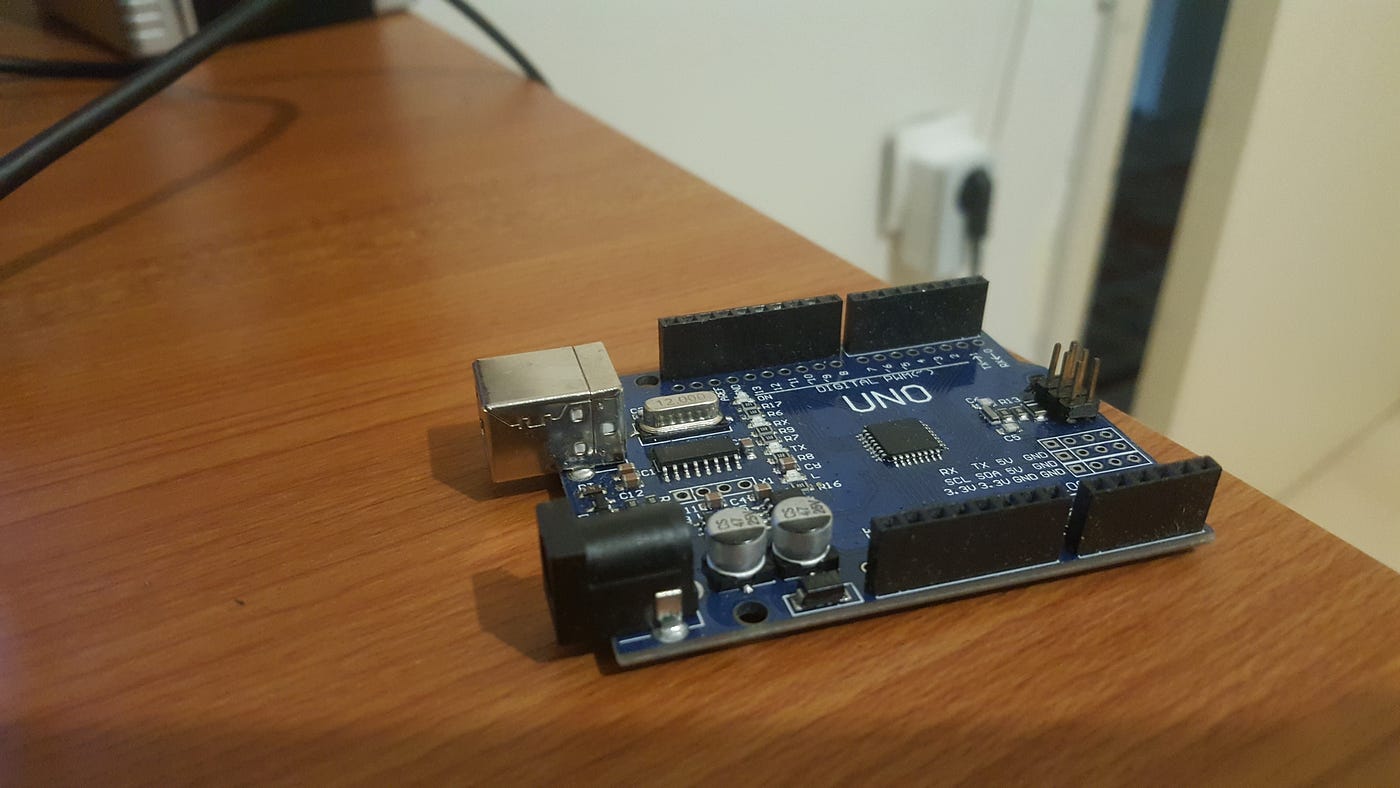Measuring Temperature and Humidity with Zumo Shield.