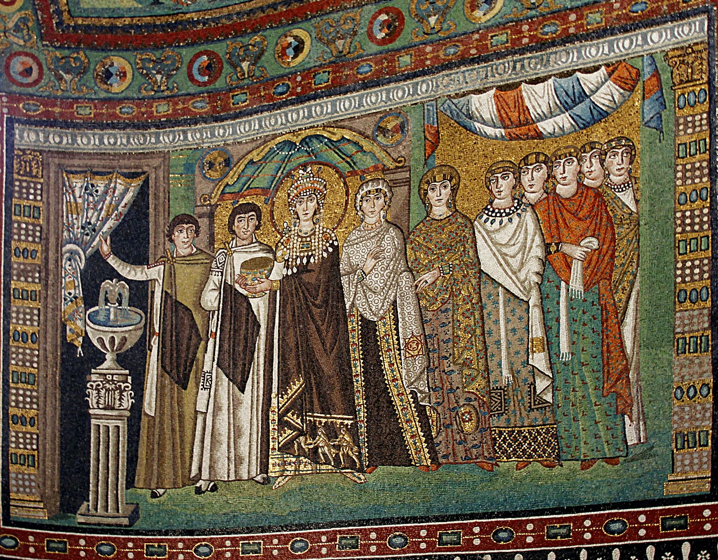 The beauty of Justinian and Teodora´s mosaics in Ravenna | by