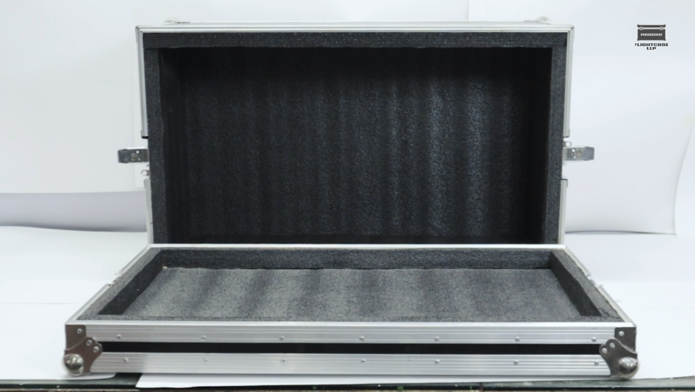 Choosing the Right Industrial Flight Cases for Professional Use