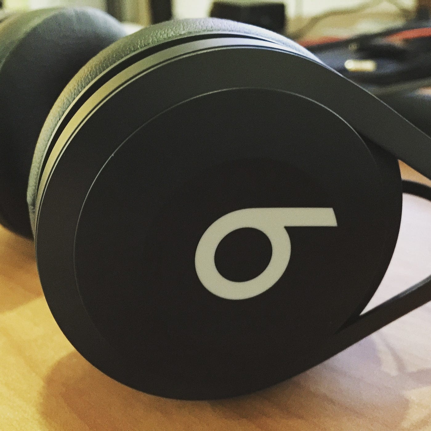 karton Prøv det mynte Beats EP Headphone Review: An easy recommendation | by Alex Rowe | Medium