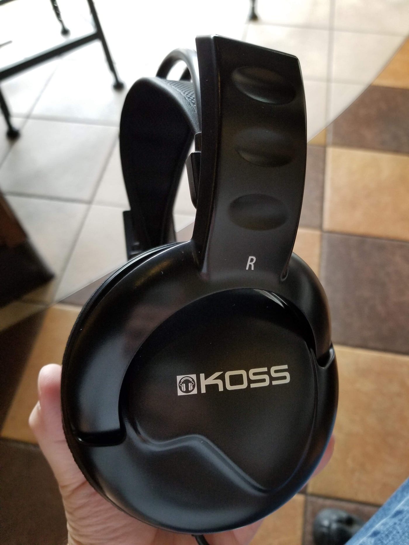 Koss UR20 Headphones Review. A budget mix of surprising greatness… | by  Alex Rowe | Medium