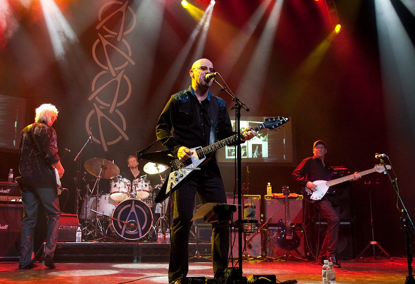 WISHBONE ASH Announces New Live Album Live Dates Live, 51 OFF
