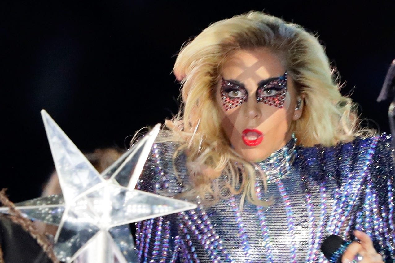 Lady Gaga crushes national anthem, but there's controversy about