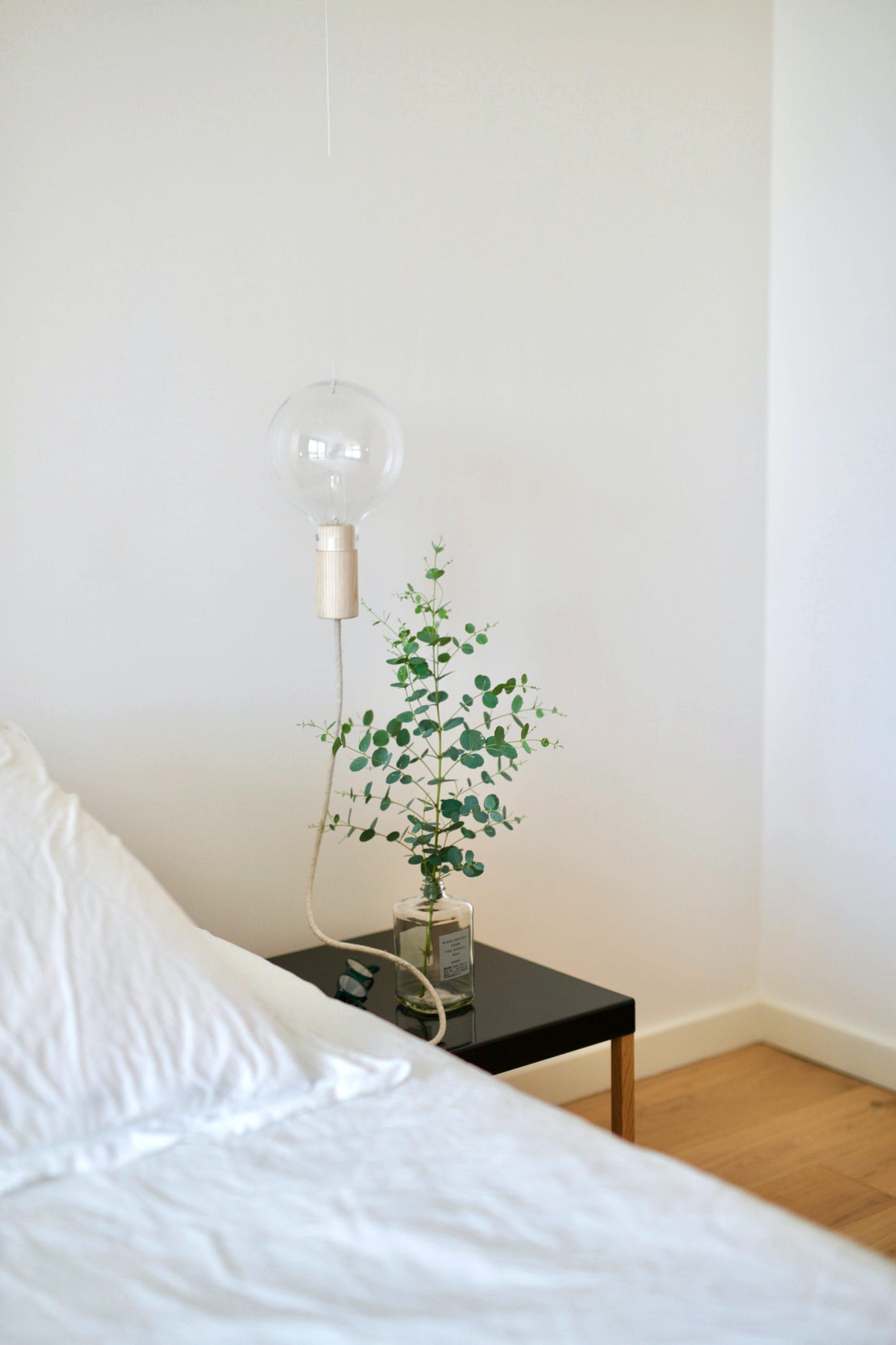 Des lampes de chevet pour toutes les chambres à coucher - Elle Décoration