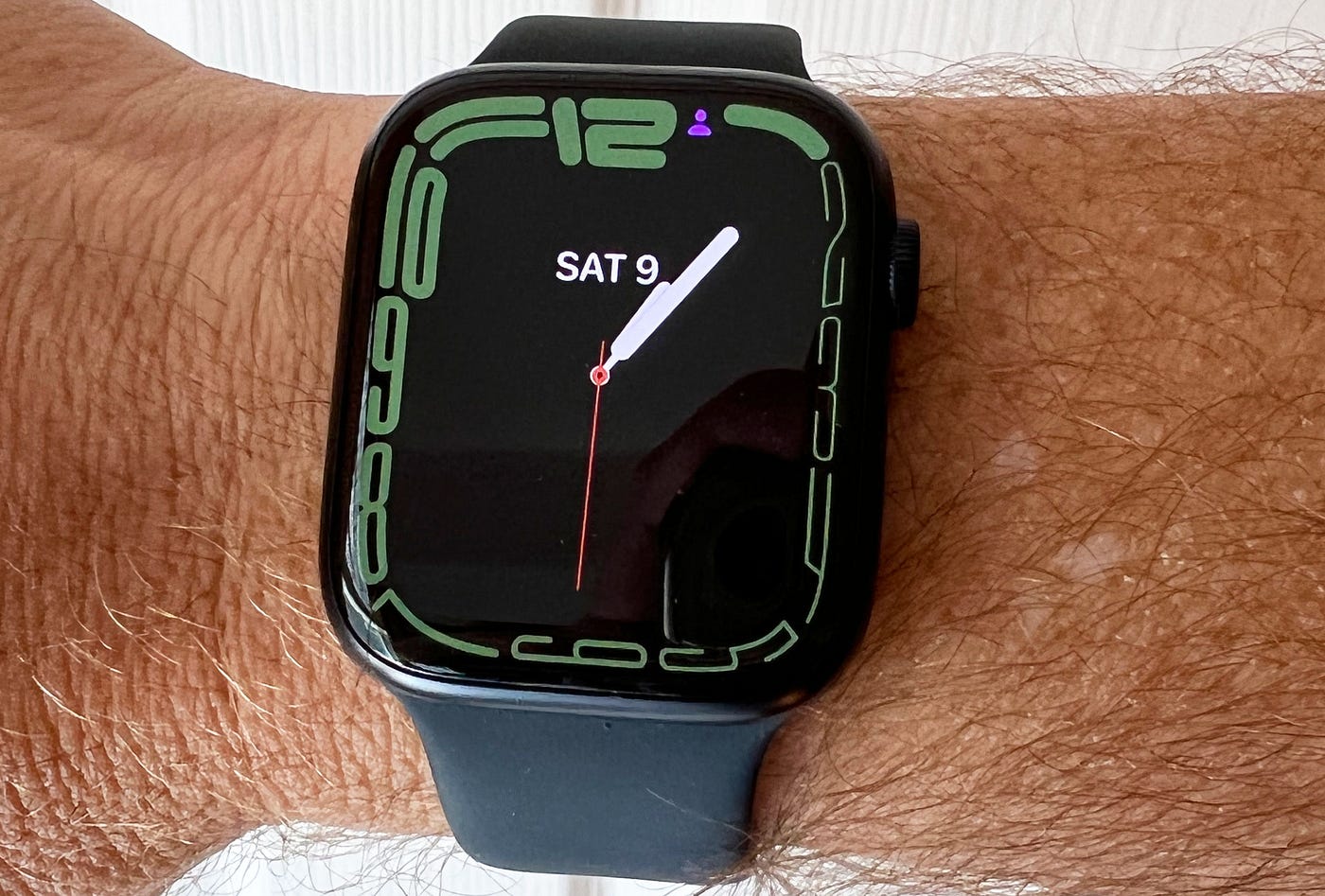 Apple watch big screen sale